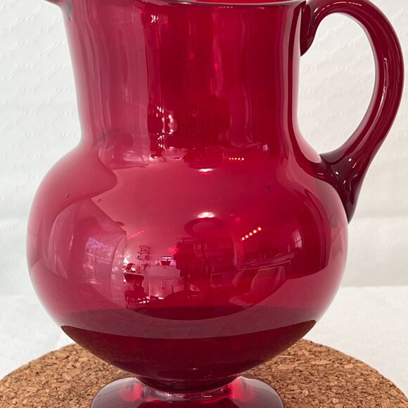 Vintage MCM ruby cranberry red blown glass pitcher - Picture 4 of 5